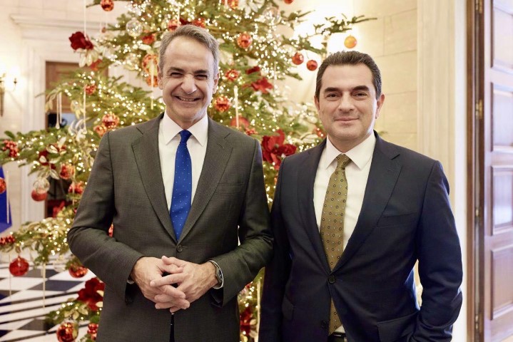 Χαμόγελα στο Μαξίμου, για Μητσοτάκη-Σκρέκα…