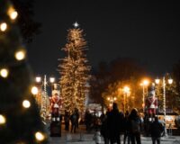 Όταν η πόλη λάμπει – Χριστουγεννιάτικες εκδηλώσεις στα Τρίκαλα για την τόνωση της τοπικής αγοράς